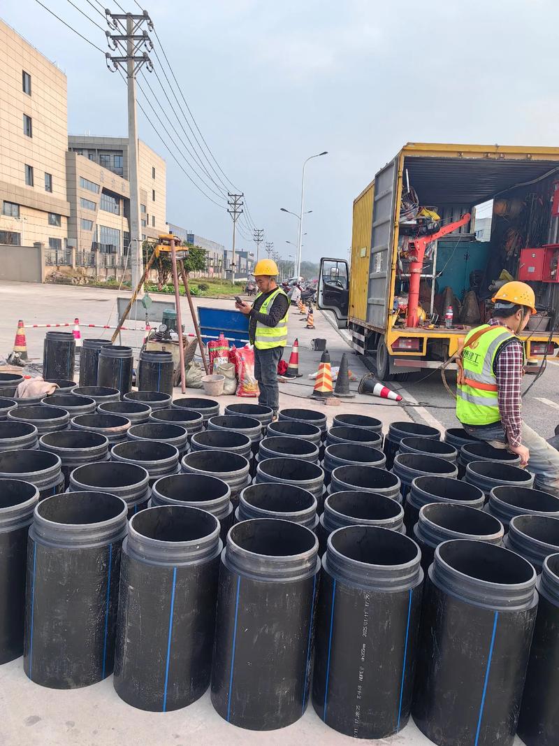 龙华山办事处管道短管置换