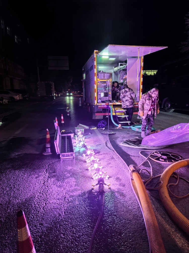 龙华山办事处管道非开挖修复