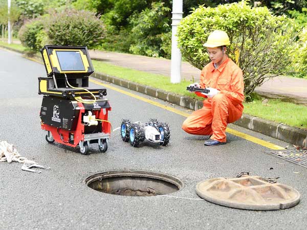 龙华山办事处管道机器人检测